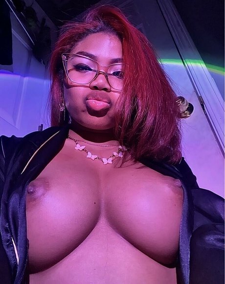 el3phanttittyz onlyfans leaked.