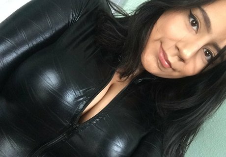 pineapplepae onlyfans leaked naked