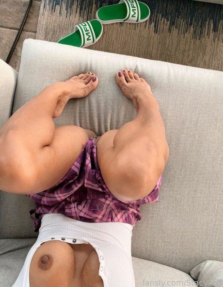 Stacy X3 nude only fans