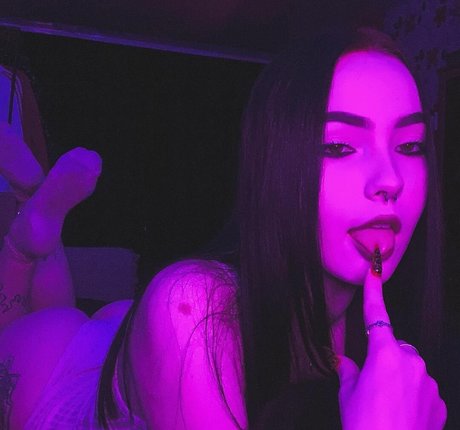 __v denisovna__ new onlyfans leak