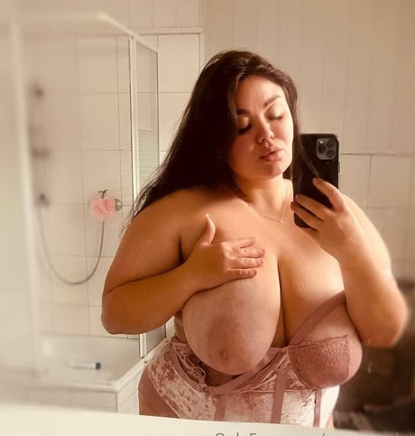 vanesa ukr onlyfans nsfw