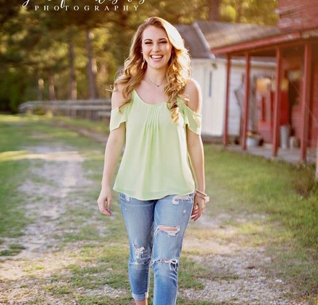 Emilee Atchley free onlyfans