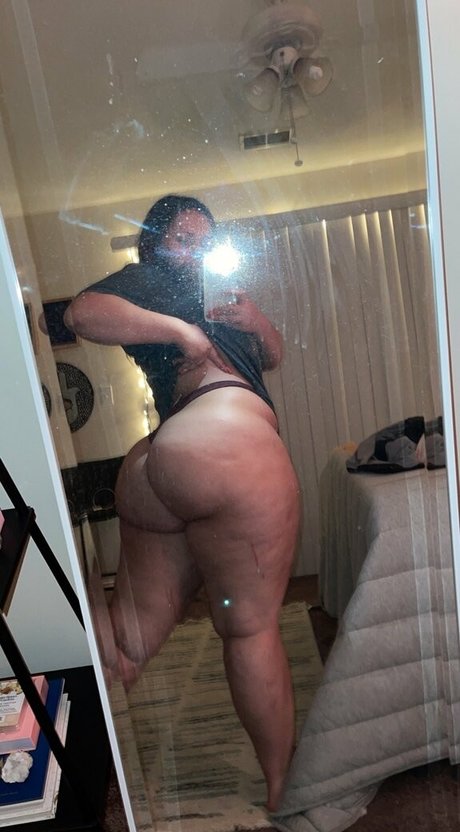 Myra Kate onlyfans leaks nudes