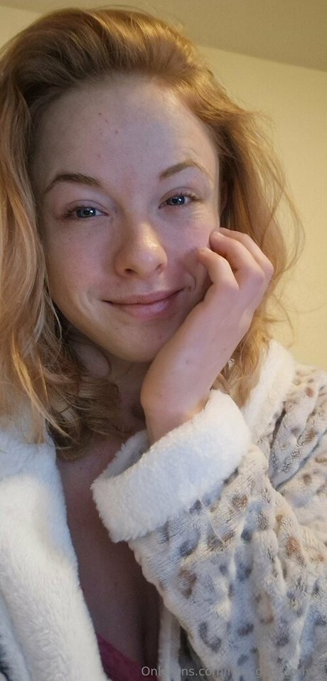 mia ganz privat naked onlyfans leak