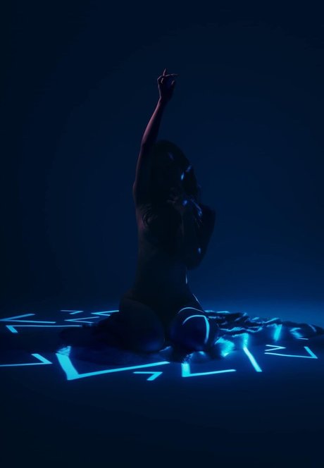 yu___sushi onlyfans tits