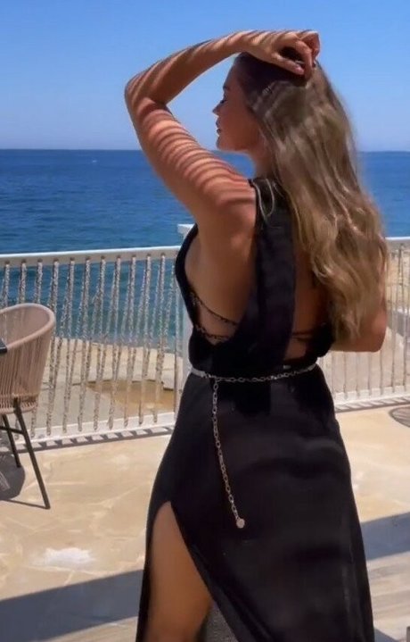 Ella Anastasiou onlyfans desnuda