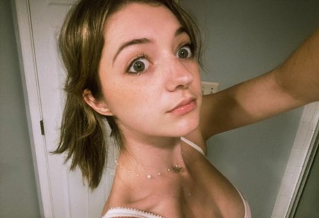 Lolwhatgod onlyfans page