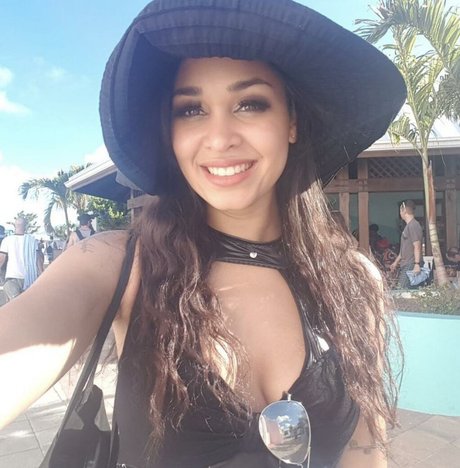 Melissa Bonny leaked onlyfans