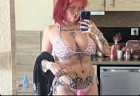 LilelizaJ onlyfans xxx