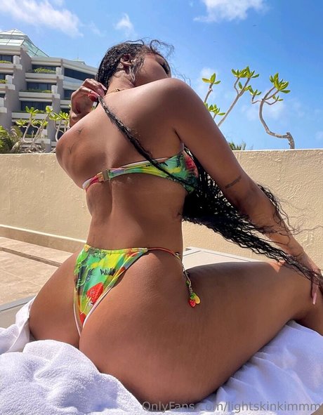 lightskinkim onlyfans content