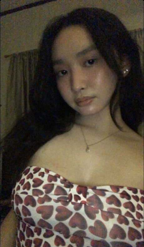 Keri Ocampo onlyfans model