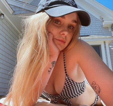 Alice Kristiansen onlyfans pic