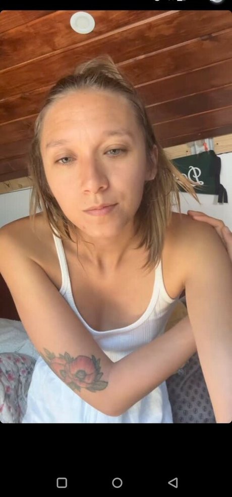 Nikita Crump onlyfans nude leak