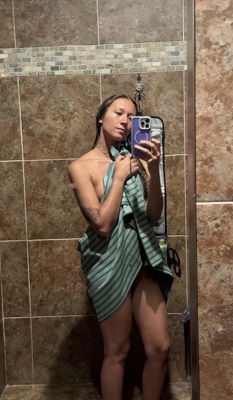 Nikita Crump onlyfans creator