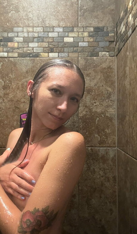 Nikita Crump onlyfans leaked nude