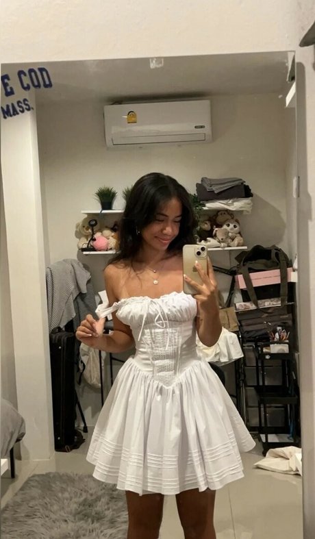 aimeejaihall leaked onlyfans content