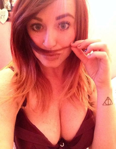 Amycakez nude on onlyfans