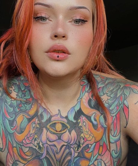 Nivashiroth naked on onlyfans