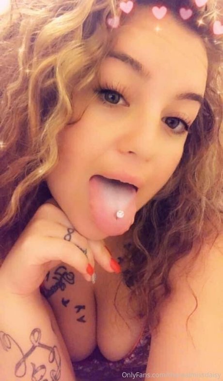 therealmissdaisy is on onlyfans