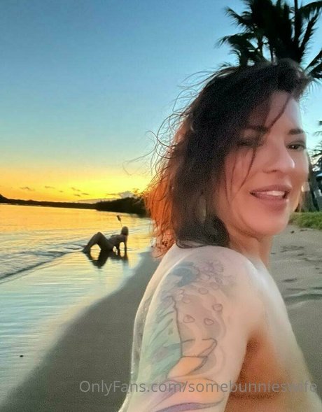 somebunnieswife onlyfans nudes leak