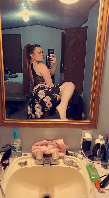 mscheyo onlyfans content type