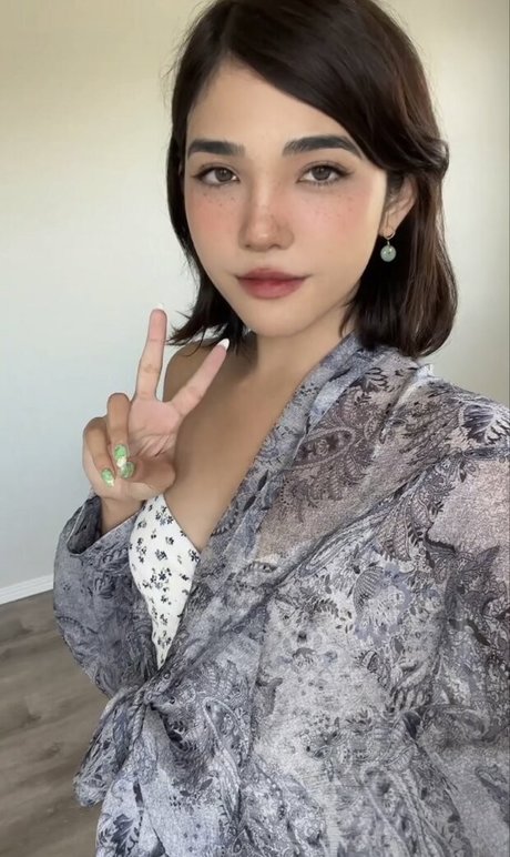 Sanagi Yuzu nudes only fans