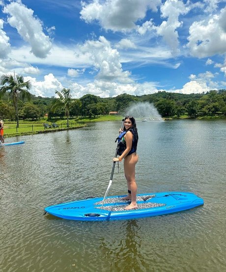 Cinthia Cruz onlyfans leaked tits