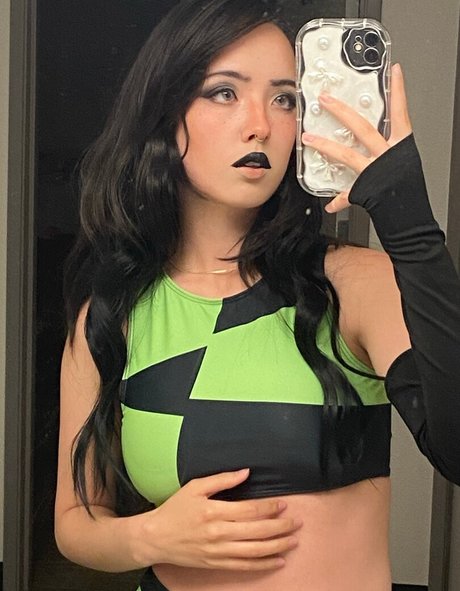 Earth s ASMR leaks only fans