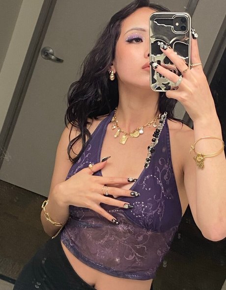 Earth s ASMR naked onlyfans leak