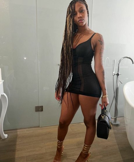 Yuno Zaza onlyfans leak nudes