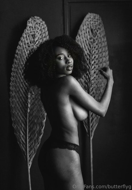 butterflyg onlyfans nude tits
