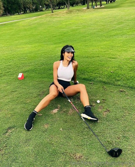 sweetnspicy1xxx naked only fans