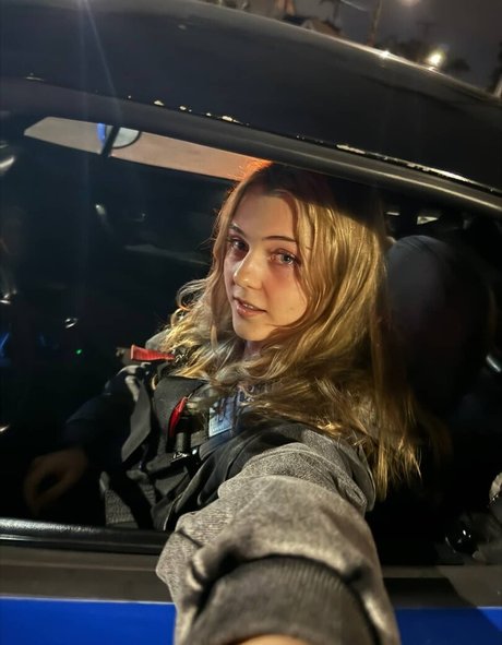 Nefffss onlyfans model images