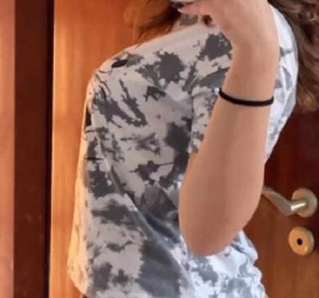 Manu Bell onlyfans leak fuck