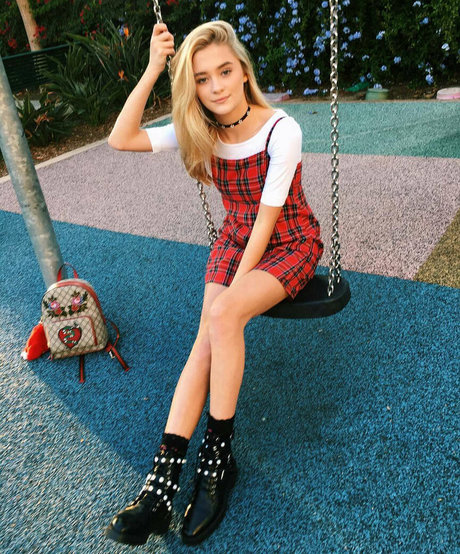 Lizzy Greene naked onlyfans leaked