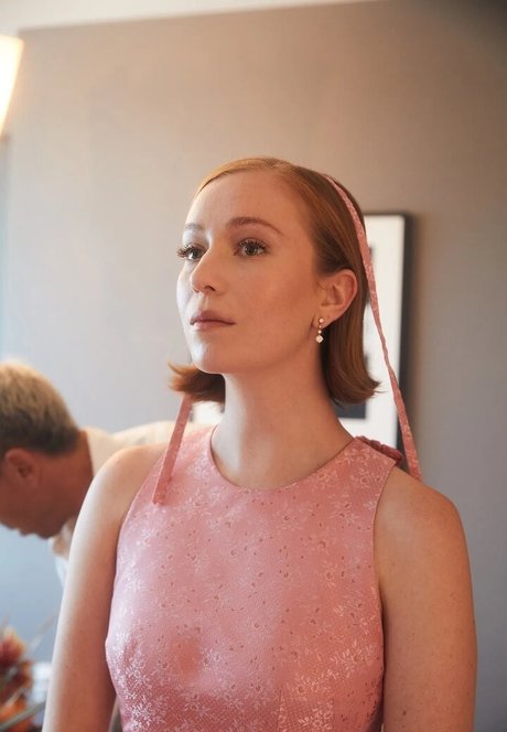 Hannah Einbinder porn onlyfans leaks