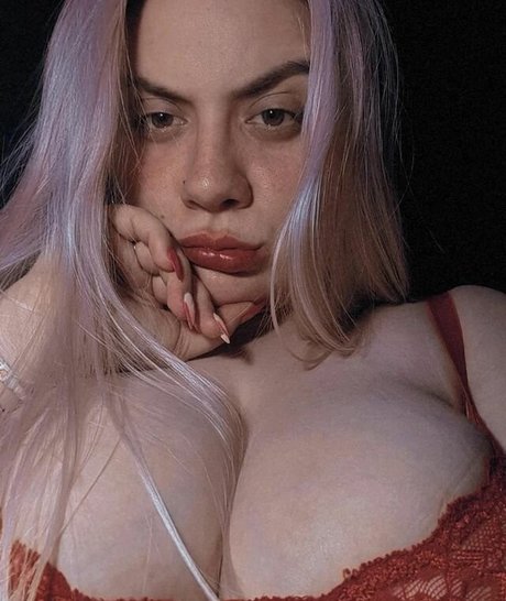 Leonela Cesar onlyfans sextape leak