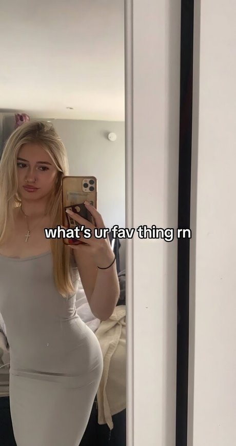 a mae 04 nudes onlyfans