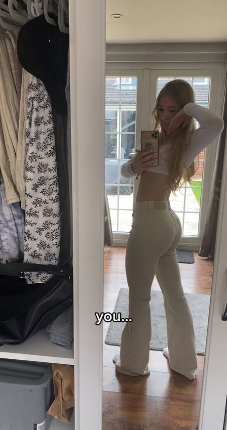 a mae 04 porn leaked onlyfans