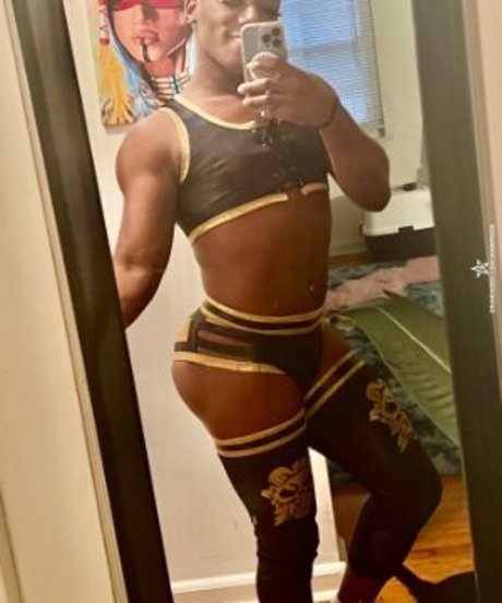 Sonny Kiss onlyfans x