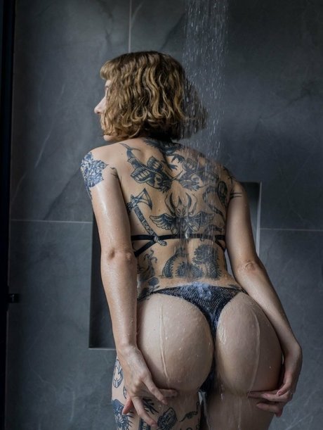 donalaura_ is on onlyfans