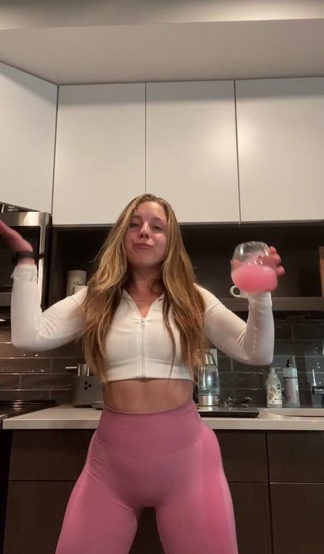 Katrina McKenna nude only fans leaks