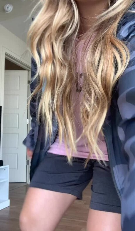 Katrina McKenna porn onlyfans