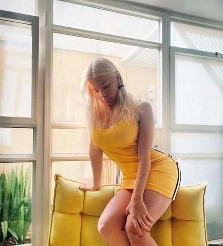 Shelly Cohen onlyfans model