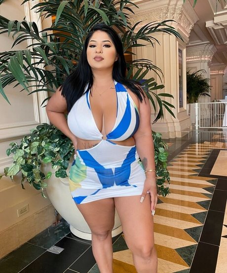 Janet Jae strip onlyfans