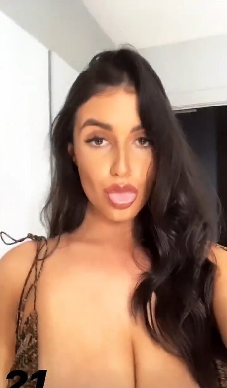 Darcy Buchan onlyfans nudes