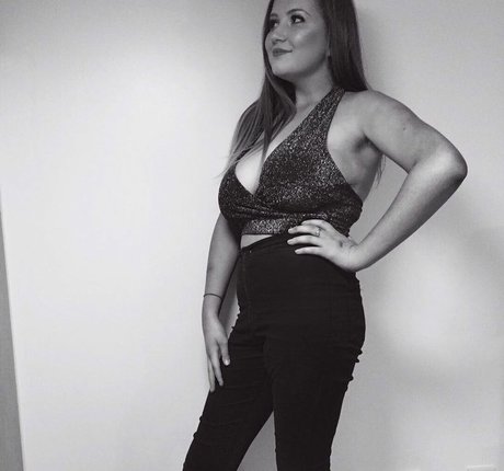 Amy Heslop onlyfans porno