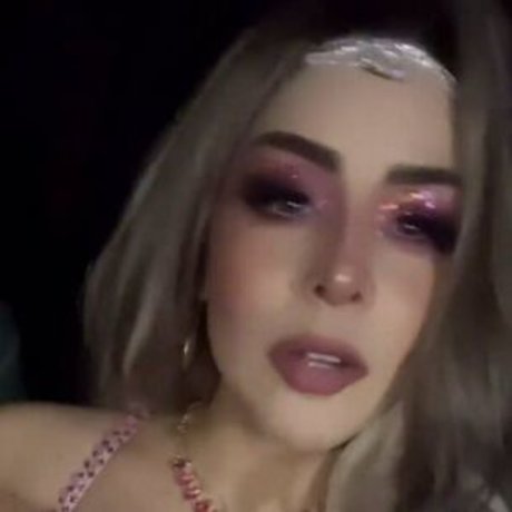 Datsy Acu a onlyfans striptease