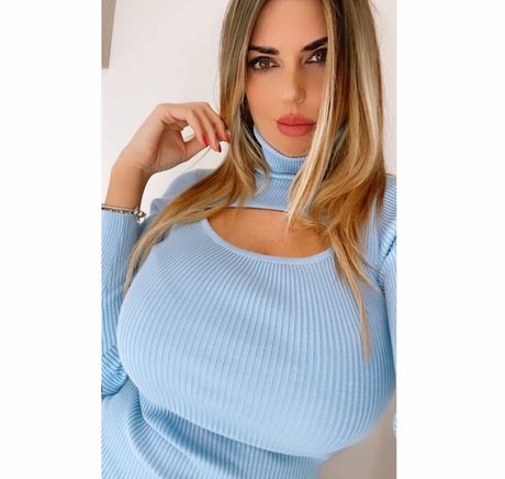 Anna Riano onlyfans nudes leaks