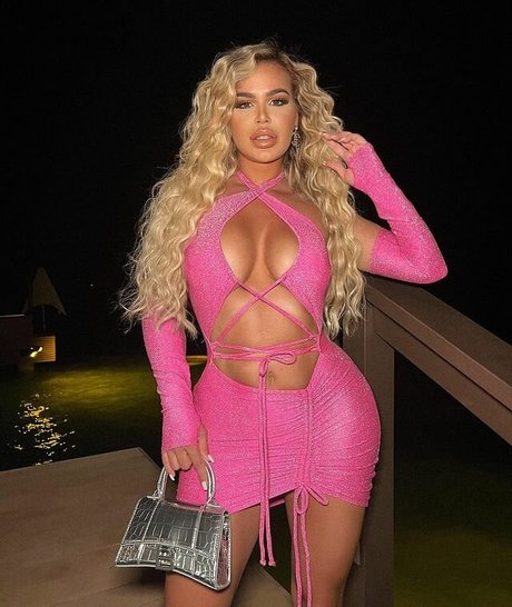 Vanessa Prado Gonzalez onlyfans leaked dirtyship